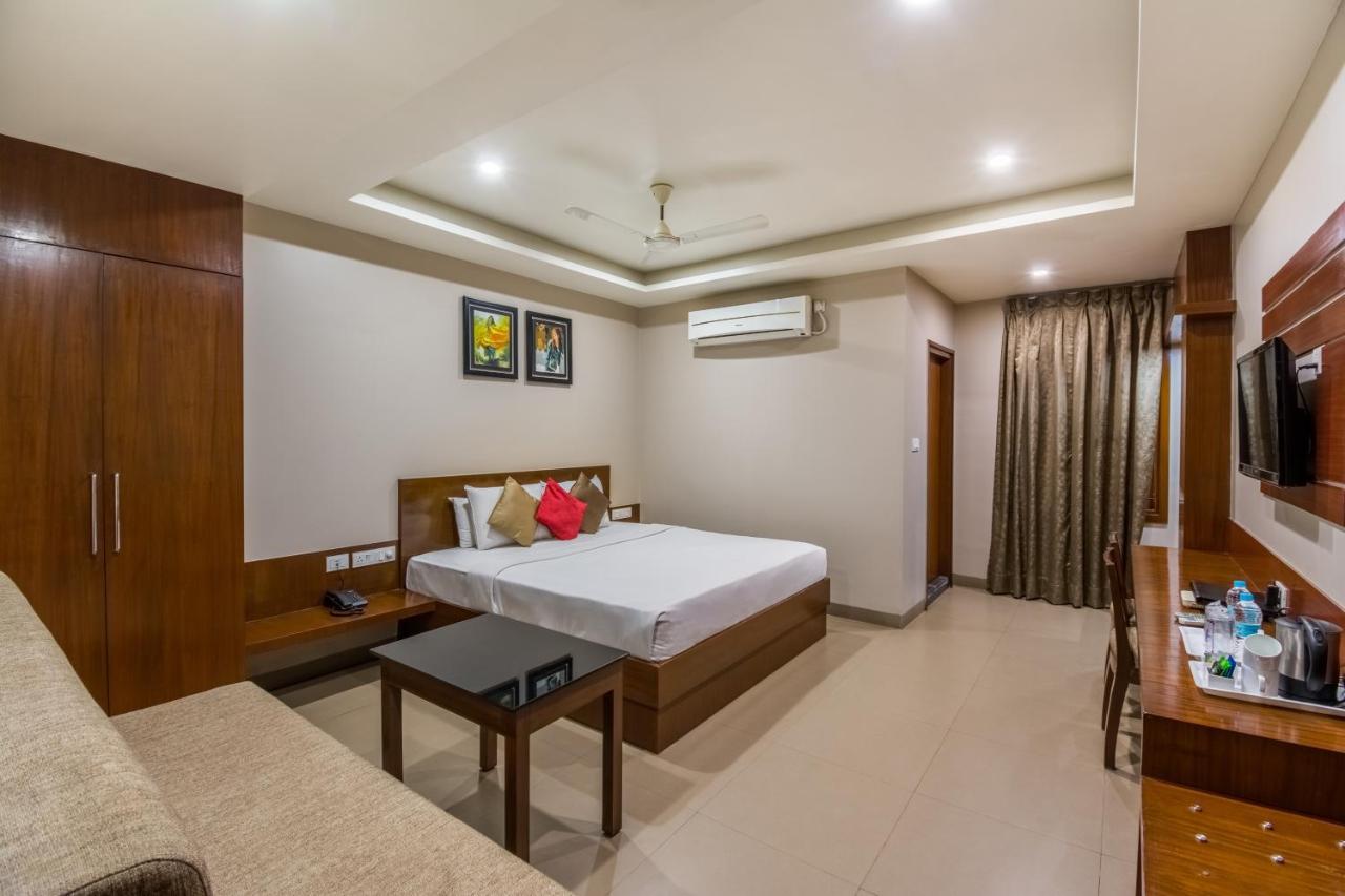 Five Elements Hotel Visakhapatnam Ngoại thất bức ảnh